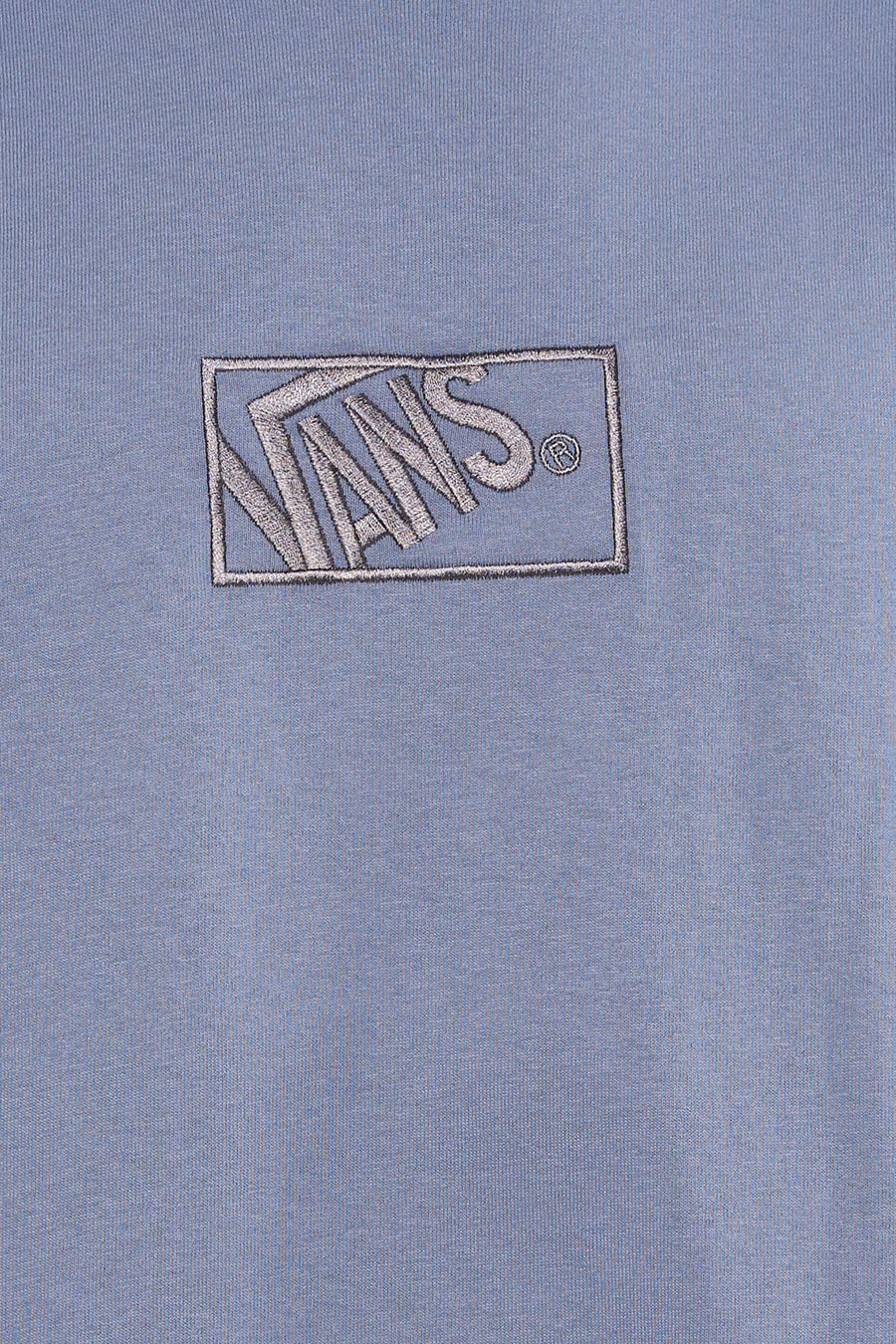 T-shirt bleu VANS "OFF THE WALL" avec logo brodé dans un carré.