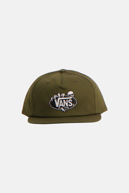 Casquette verte VANS avec fermeture snapback noire et étiquette VANS, vue arrière.