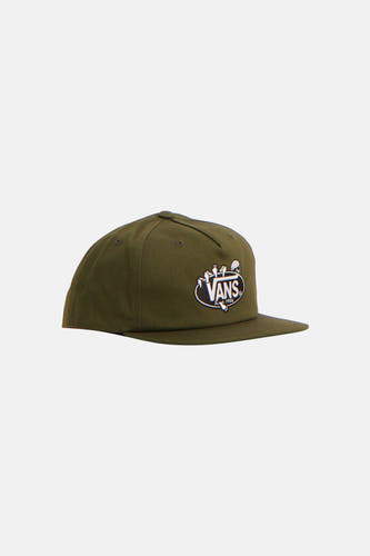 Casquette verte VANS avec logo blanc et noir et visière plate, vue de côté.
