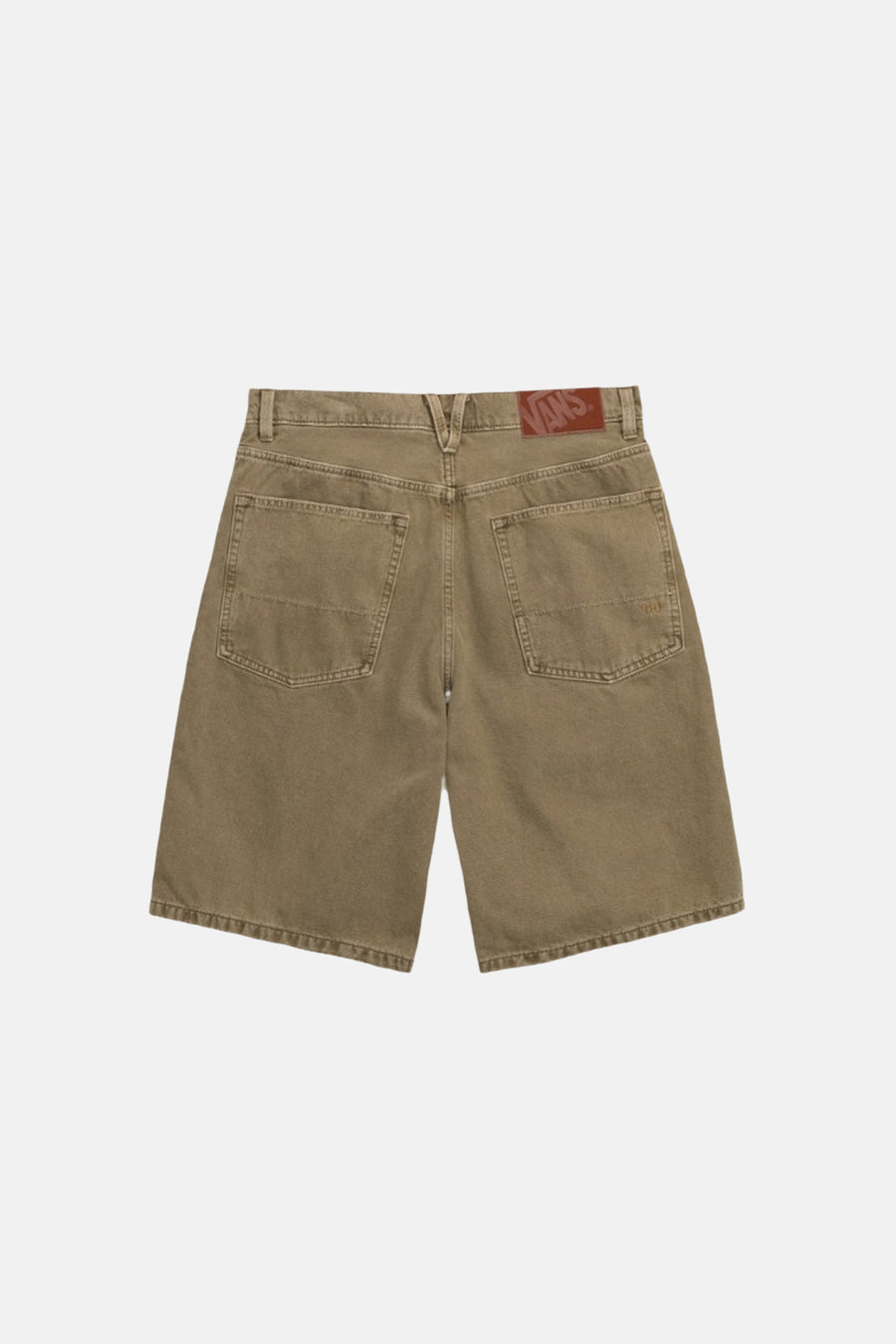 Short en jean vert VANS "OFF THE WALL" avec deux poches arrière et un patch de marque en cuir, dos.