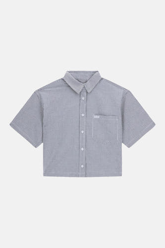 Chemise noire à manches courtes de Guess, dotée d'un motif à carreaux et d'une fermeture boutonnée.