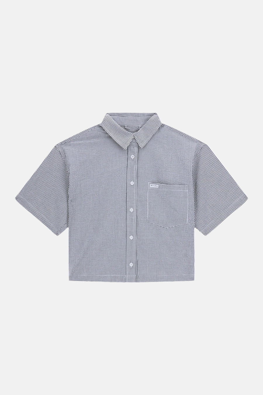 Chemise noire à manches courtes de Guess, dotée d'un motif à carreaux et d'une fermeture boutonnée.