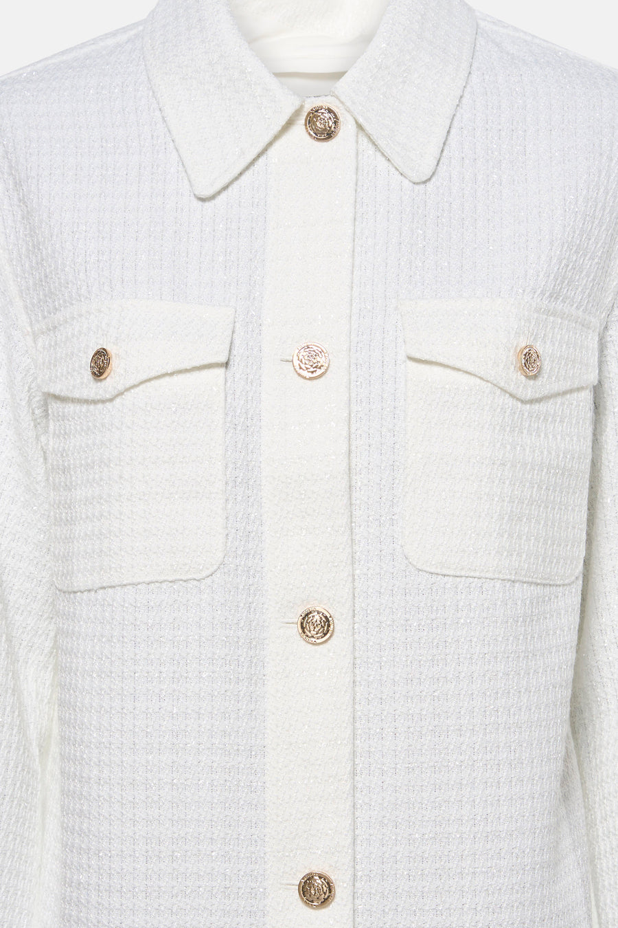 Chemise blanche Guess®, avec boutons dorés et poches poitrine.