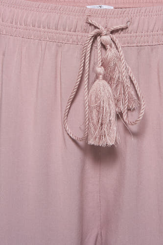 Short rose HAILYS avec cece et et etat décoratives