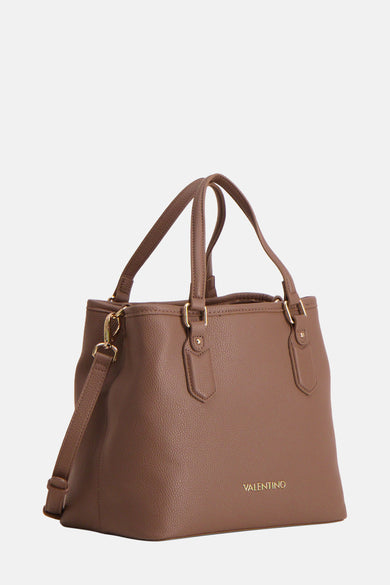 Sac à main brun de VALENTINO BAGS avec texture métallique, anses sur le dessus et une bandoulière amovible.