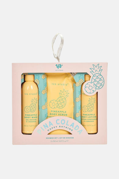 Lot de cadeaux multicolores Upper Canada avec un imprimé ananas sur l'emballage.